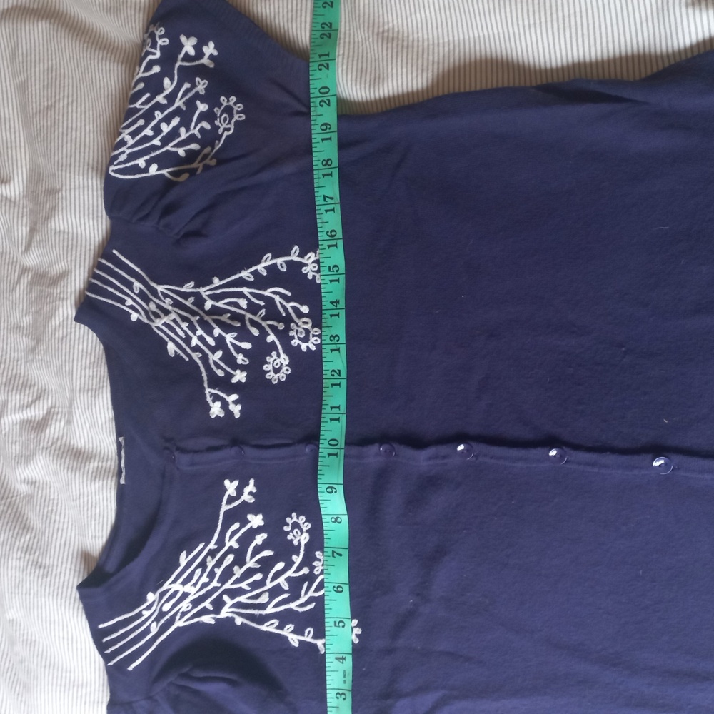 Navy Blue Embroidered Women's Shortsleeve Sweater - Picture 2 of 3